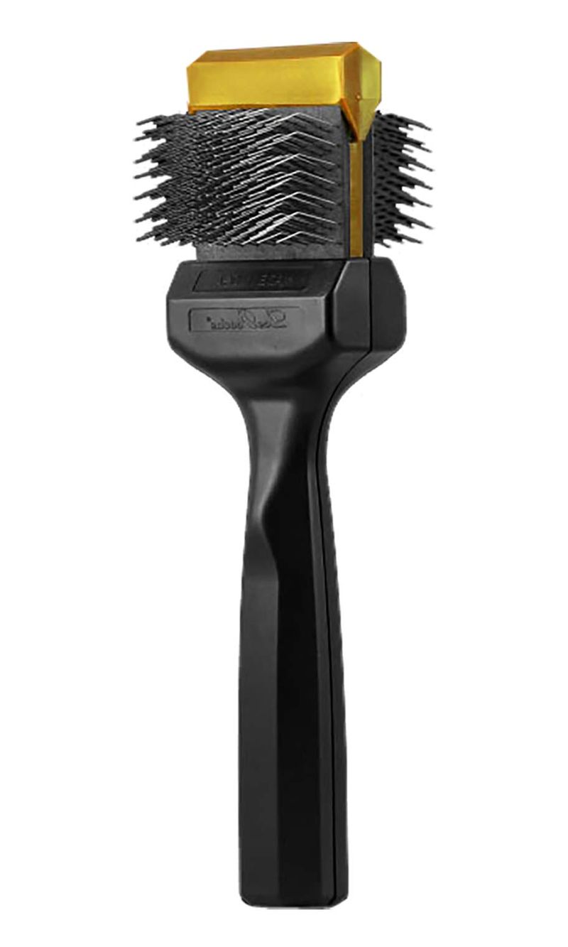 Les Poochs Fine Pin Brush