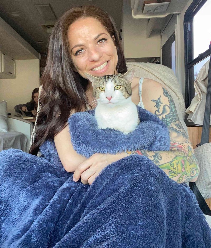 Rocky: The Paralyzed Kitten Who Thrived