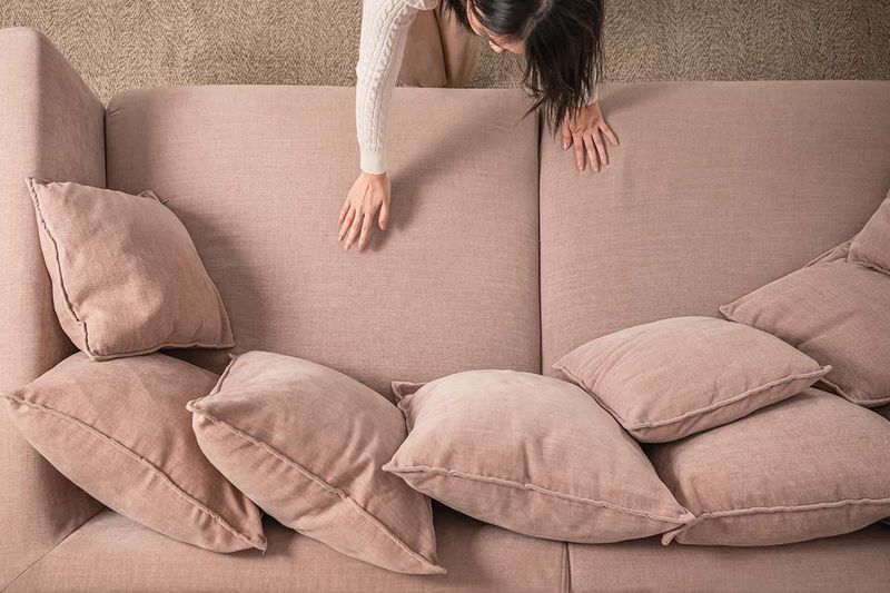 Avoid Loop or Pile Fabrics