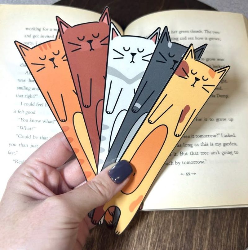 Playful Cat-Shaped Bookmark