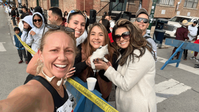 Marathon in Chicago Turns Heartwarming as Runner Saves a Kitten
