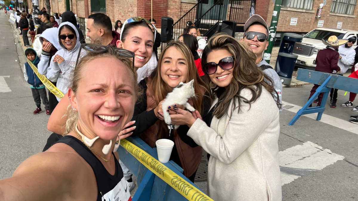 Marathon in Chicago Turns Heartwarming as Runner Saves a Kitten
